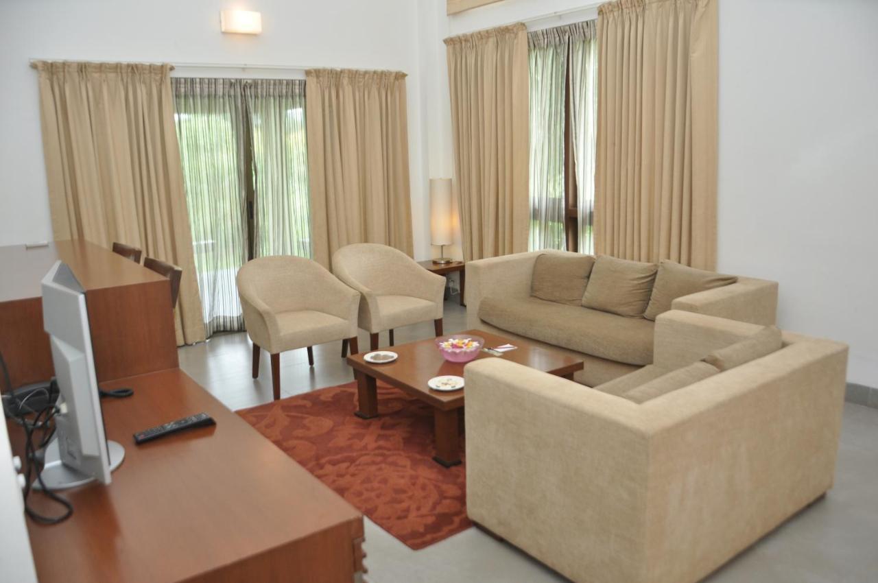 Fountainhead Otel Alībāg Dış mekan fotoğraf