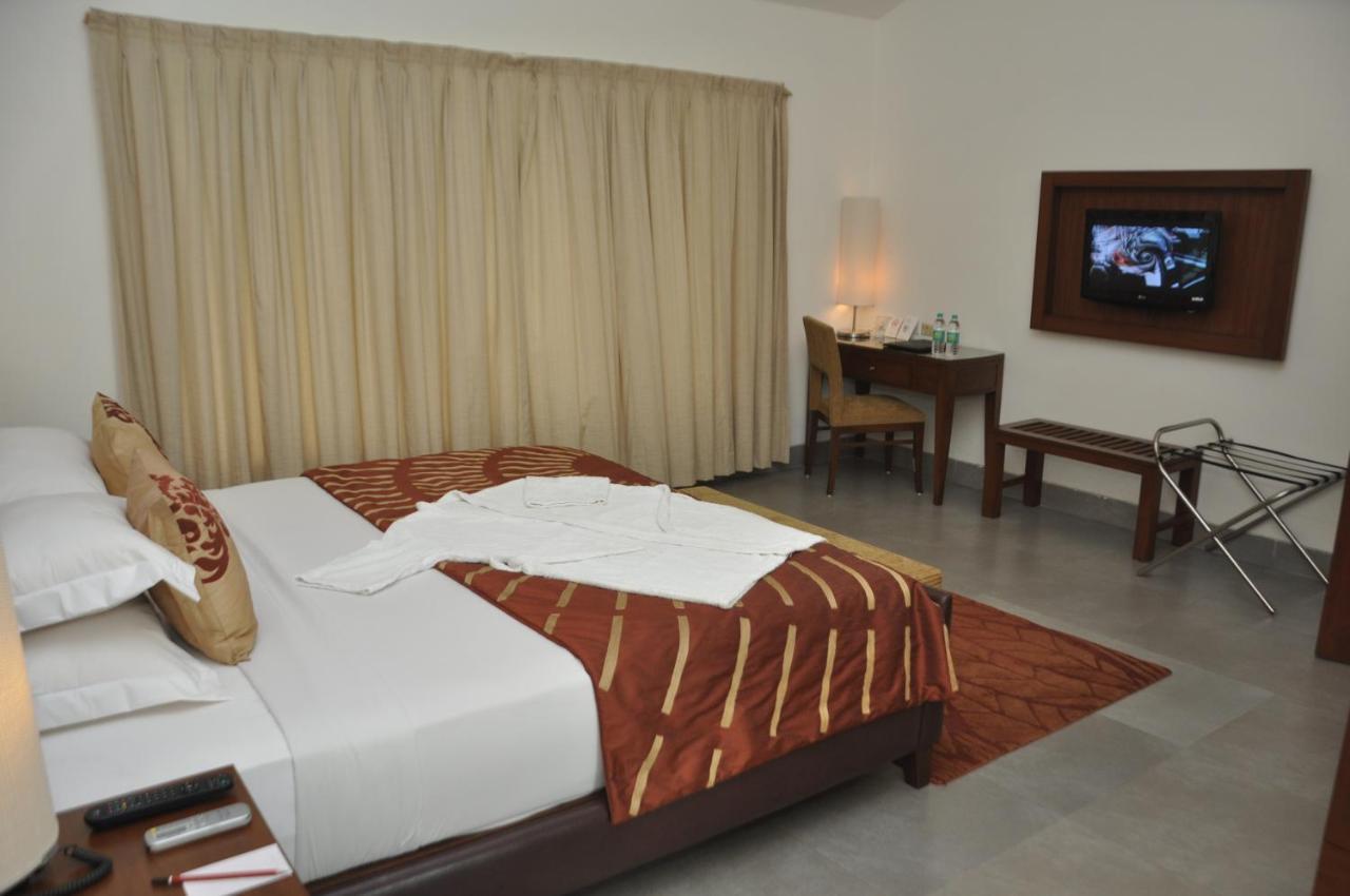 Fountainhead Otel Alībāg Dış mekan fotoğraf