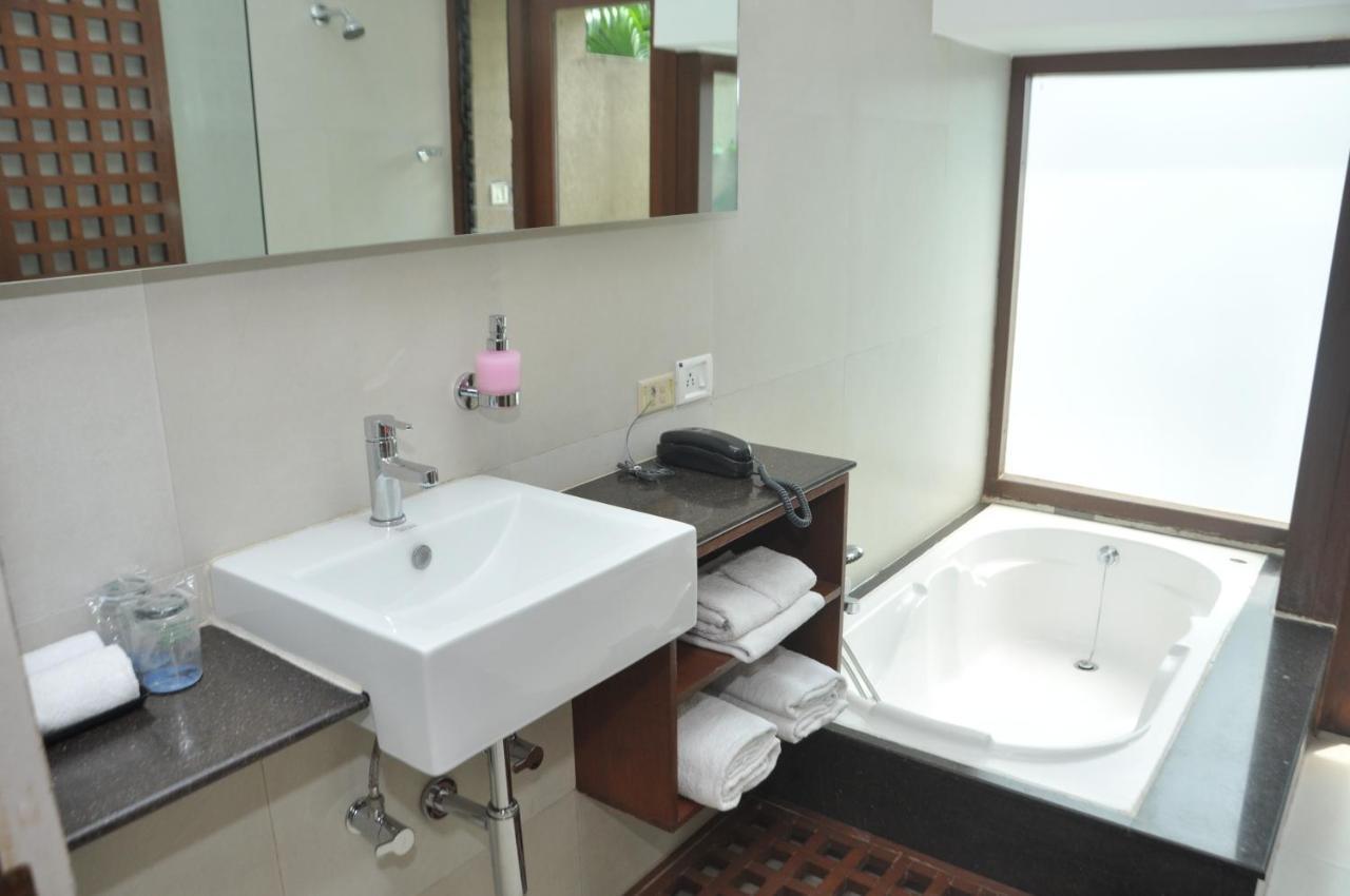Fountainhead Otel Alībāg Dış mekan fotoğraf