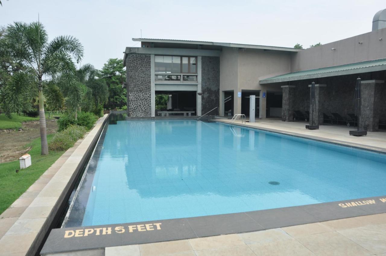 Fountainhead Otel Alībāg Dış mekan fotoğraf